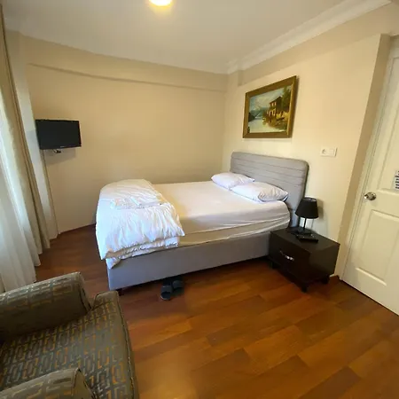 Meydan Uskudar Otel *